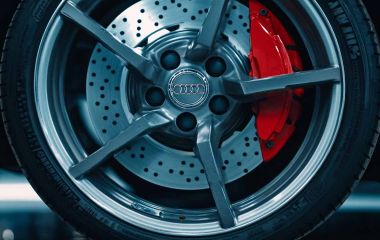 Тормозные системы Audi: обзор и особенности расходников